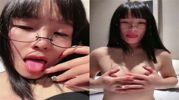 小耳朵气质美女