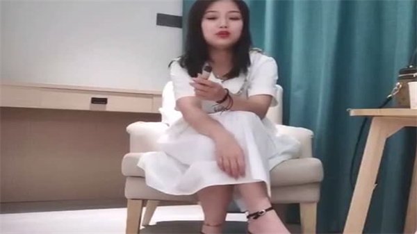 老表探花正规足浴店泡来的美女上门服务胸大颜值高